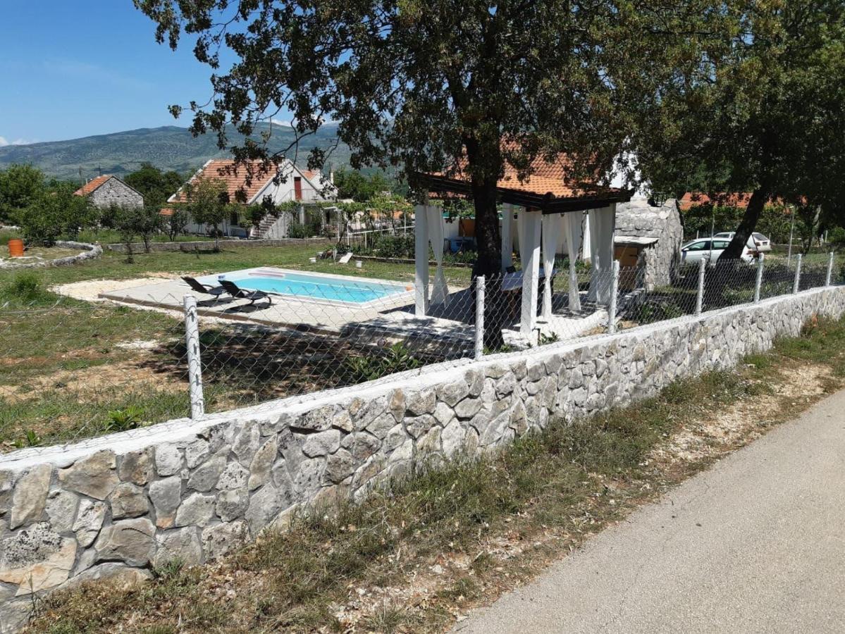 Villa Marie With Pool, Two Bedrooms For 4+2Kids Cavoglave Exterior photo
